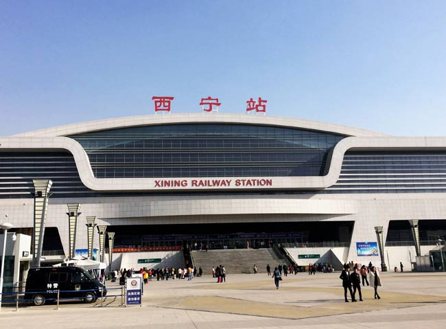 零陵西宁高铁站